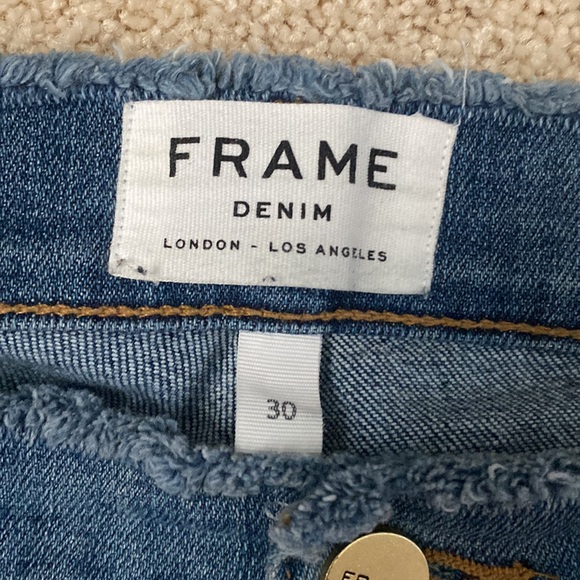 FRAME denim. le skinny je Jeanne. Size 30. Slightly worn. - Picture 2 of 4